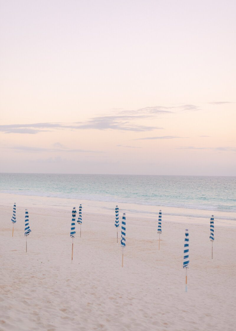 alessandra-shane-harbour-island-wedding-hollyclarkphotography-h-934