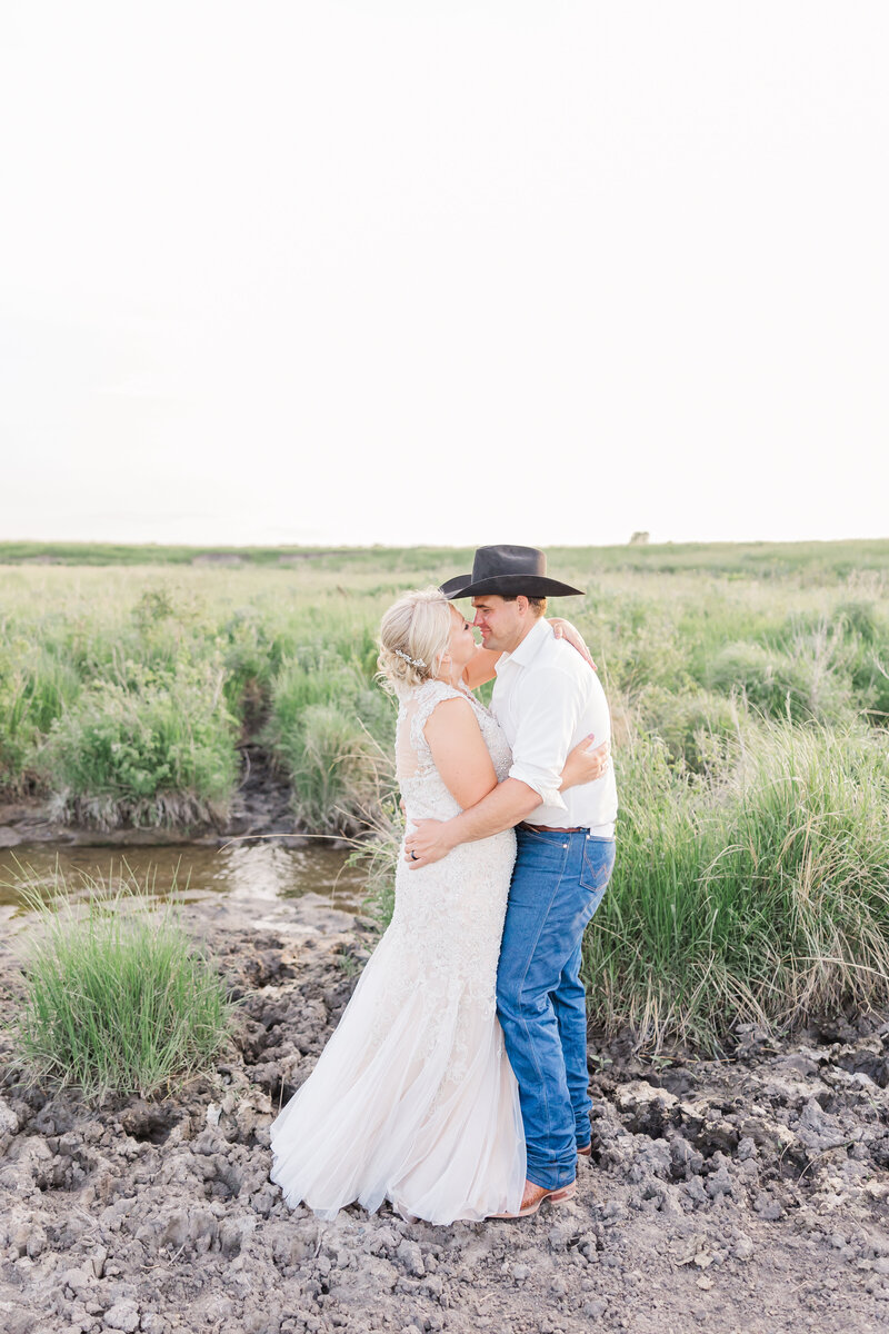outdoor-ranch-wedding-sd (198)