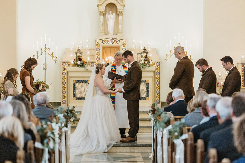 chapel-ceremony-naz