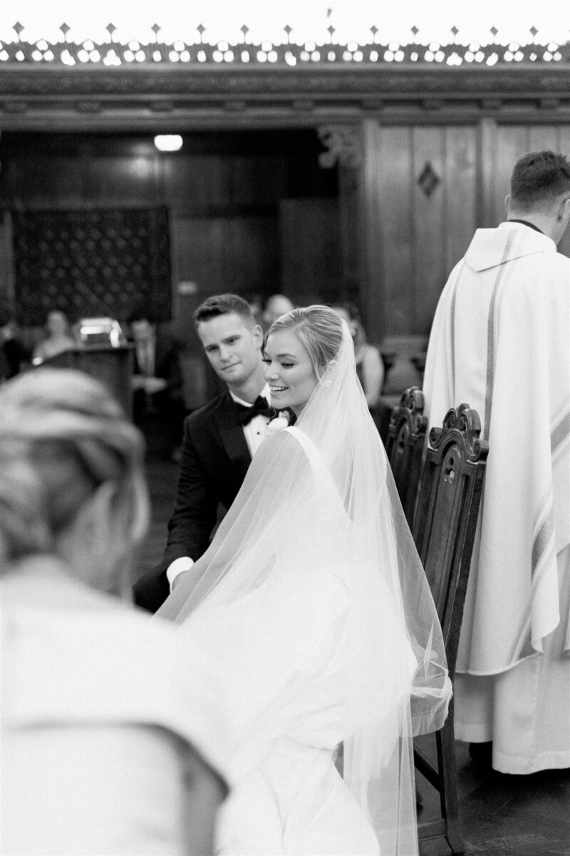 Classic Black-Tie Summer Wedding at the Detroit Institute of Arts Museum, the Premier Arts Museum in Michigan