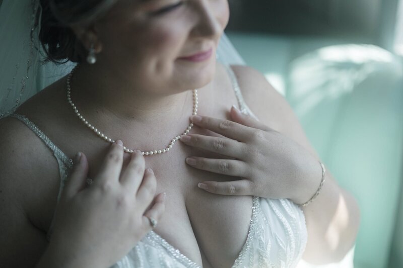 Timeless Tales Creatives - Fine Art Edmonton Wedding Photos at Tangled Roots Wedding Venue (14)
