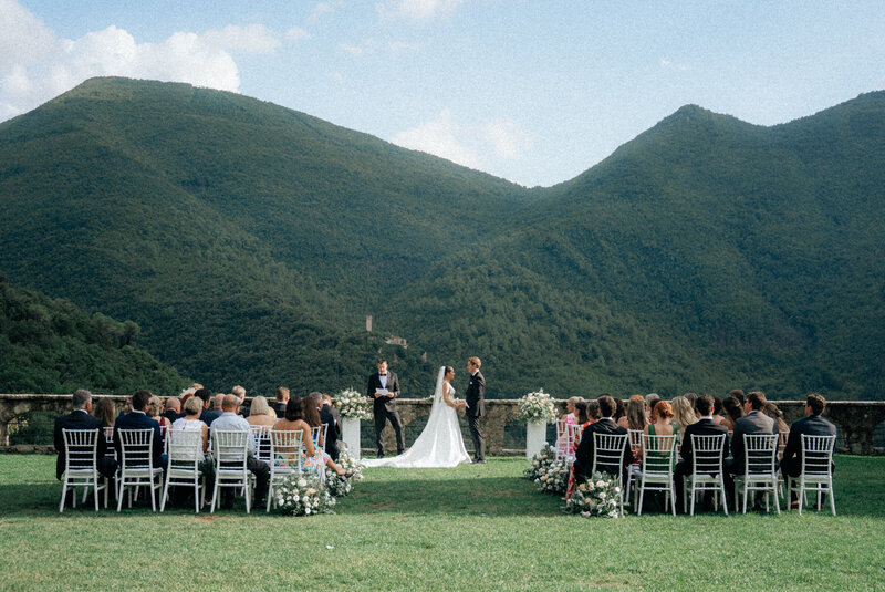 Tuscany wedding abbazia san pietro-38