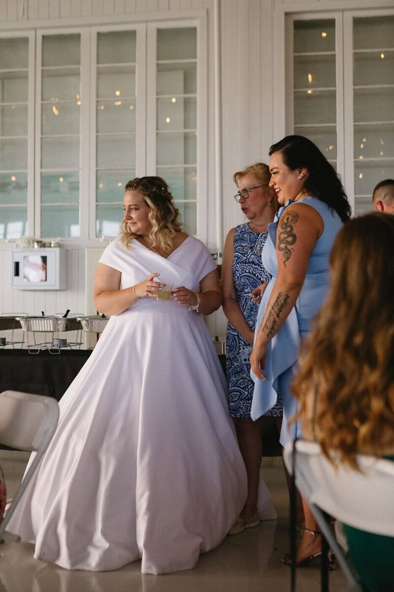 classic-and-documentary-style-wedding-photography-313