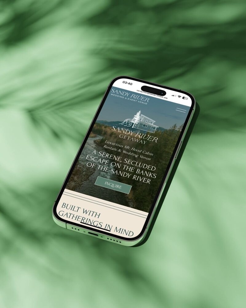 Sandy-River-Getaway-mobile-website-design-for-a-wedding-venue