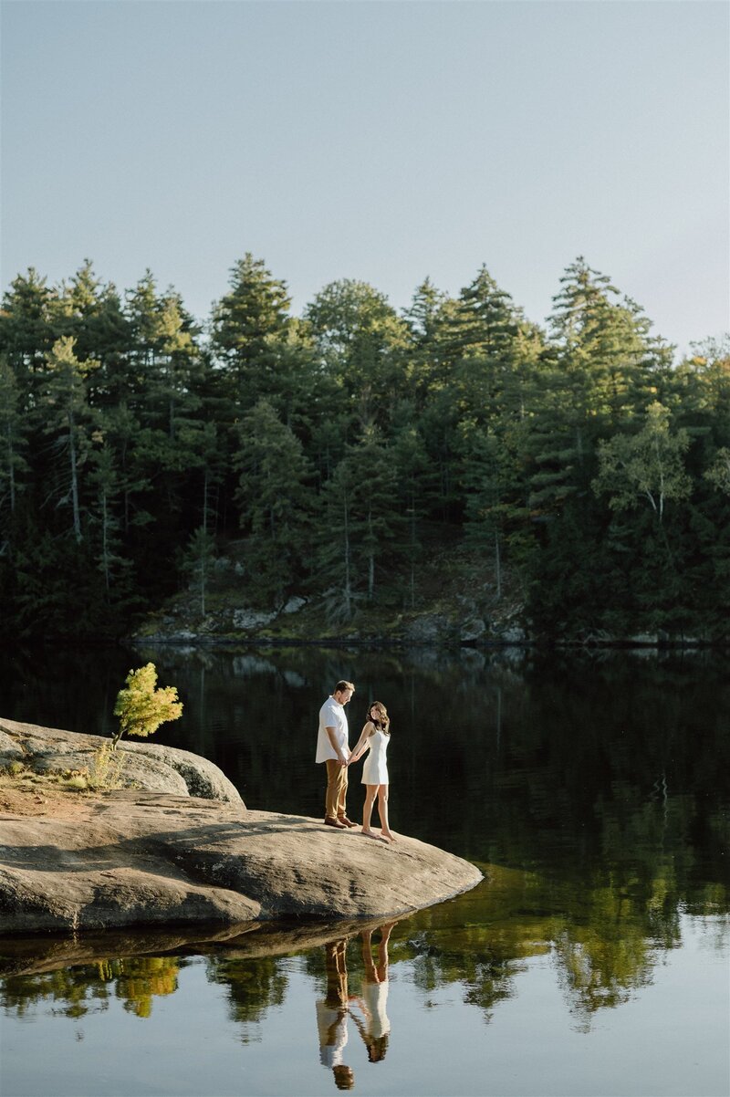 hardy-lake-engagement-session