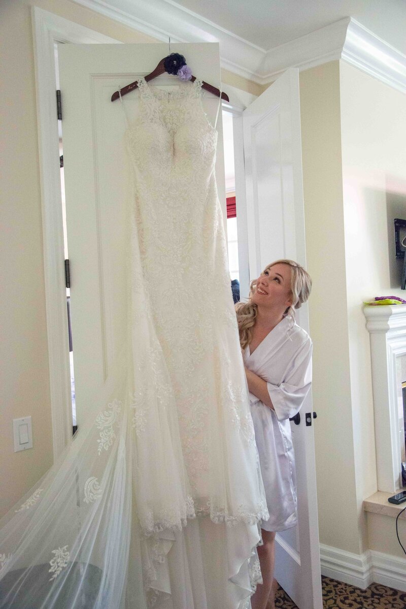 Maria-McCarthy-Photography-wedding-dress