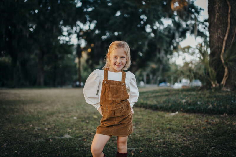 young girl at old town bluffton family session