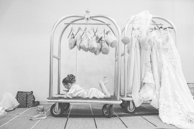 flower-girl-bellcart-florida-hotel