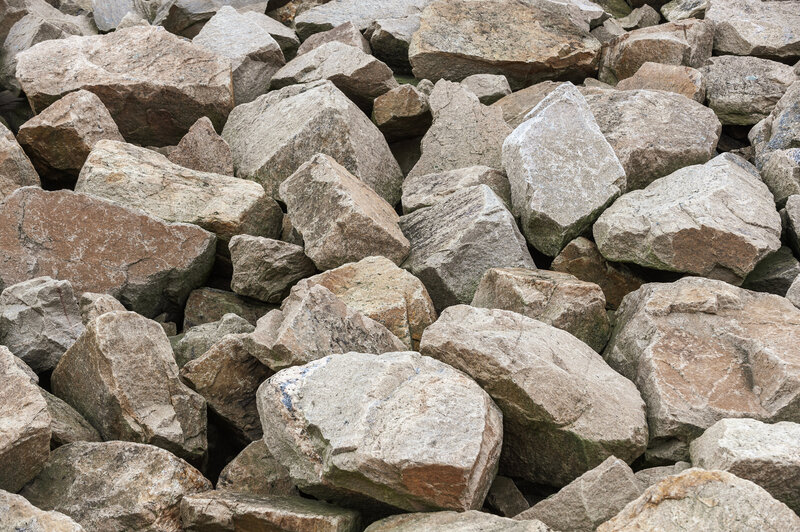 Boulder rocks on a shoreline