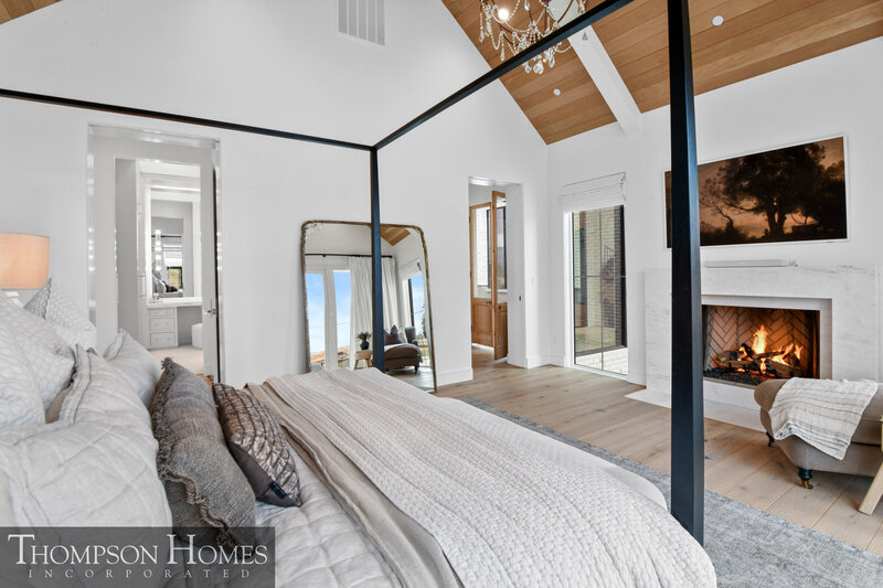 Thompson-Homes-Chateau-Moderne-Meridian-Custom-Home-Builder-91