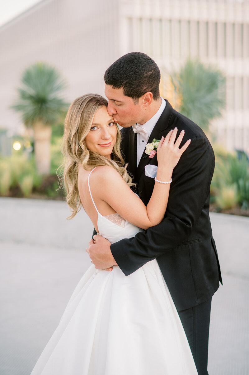 Wedding bridal portrait | Houston, Texas Wedding Photographer | Alicia Yarrish Photography