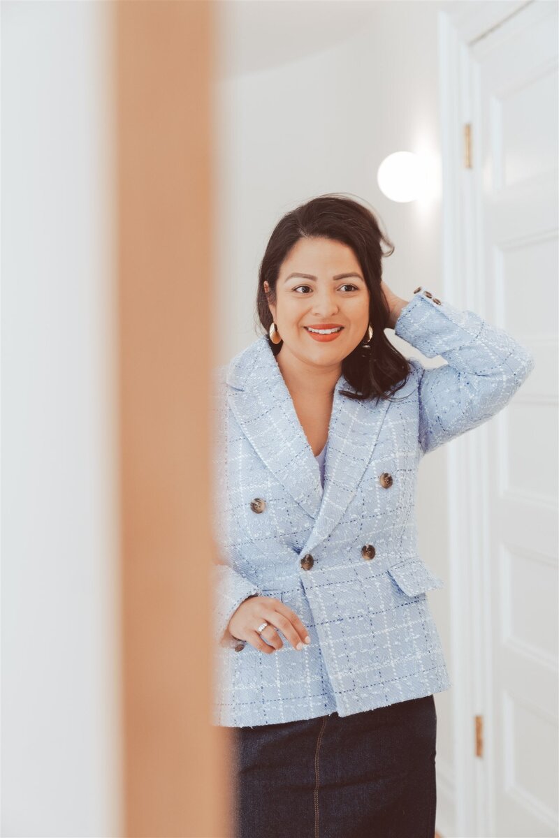 portrait of success coach cindy