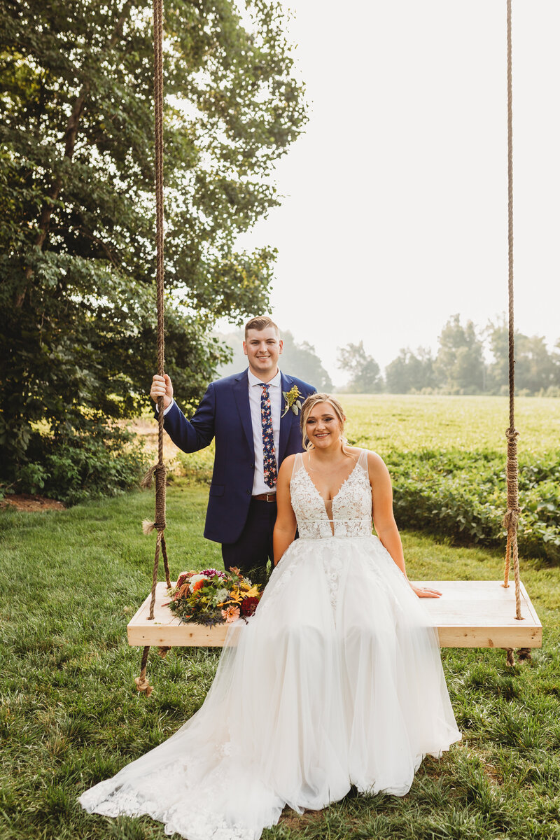 Bride & Groom00087