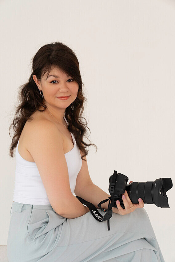 personal branding photographer in baltimore studio