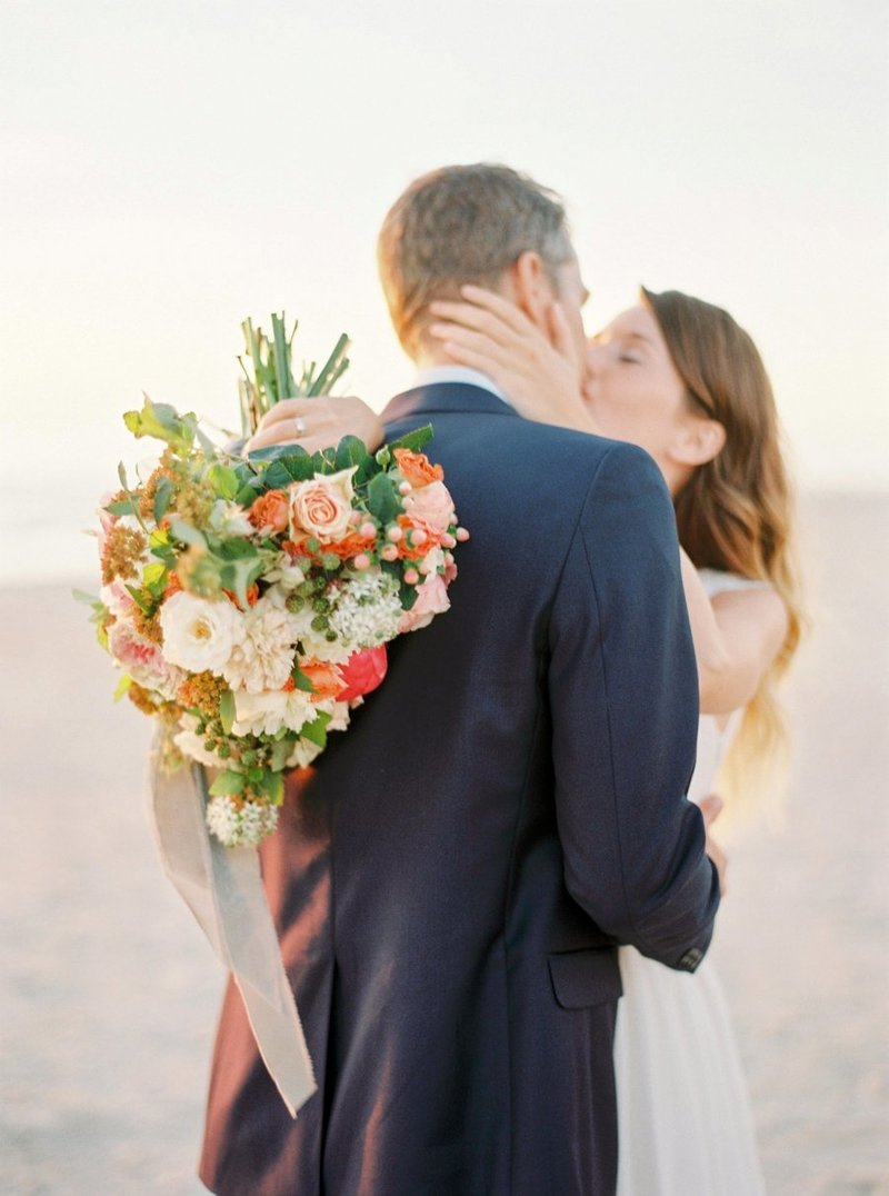 2BridesPhotography_Destination_Beach_Wedding_Latvia_47