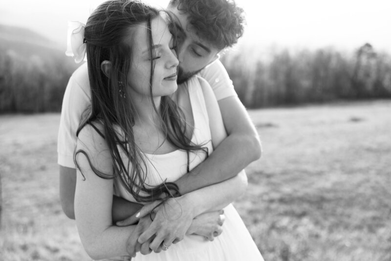 KIERRAFISKEPHOTO-engagementsessionshenandoahnationalpark-8