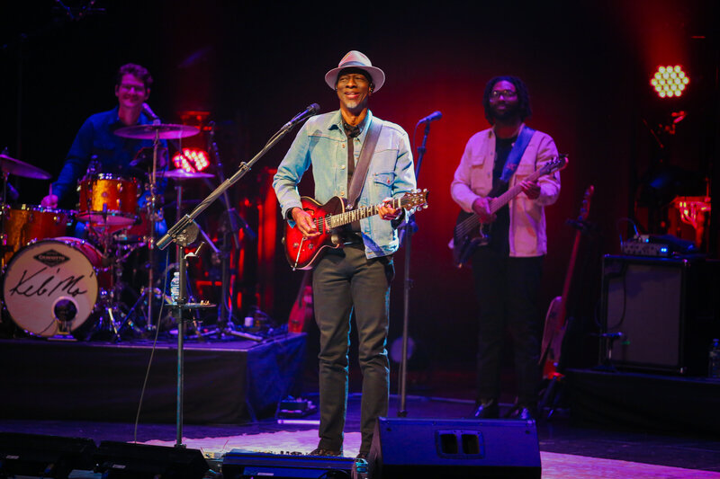 Light Shifter Studios captures Charlotte photography of Keb Mo.  