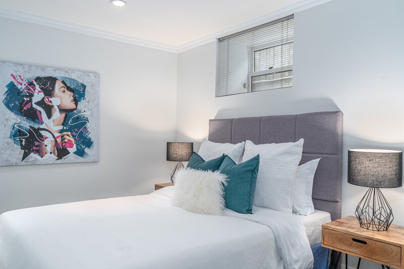 300 Avenue Road Unit 5 _058