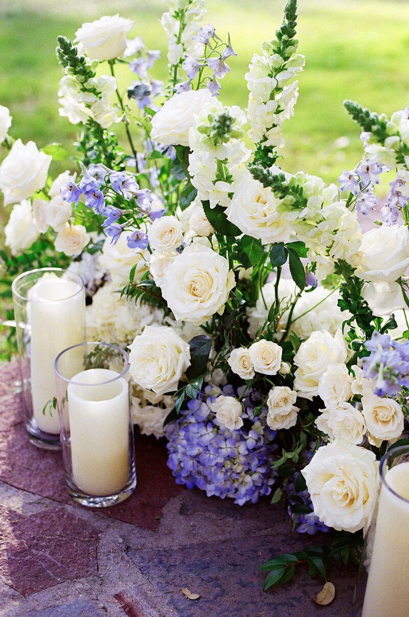 Emily-and-Colton-2024-Ma-Maison-Wedding-Venue-in-Dripping-Springs-Texas-010