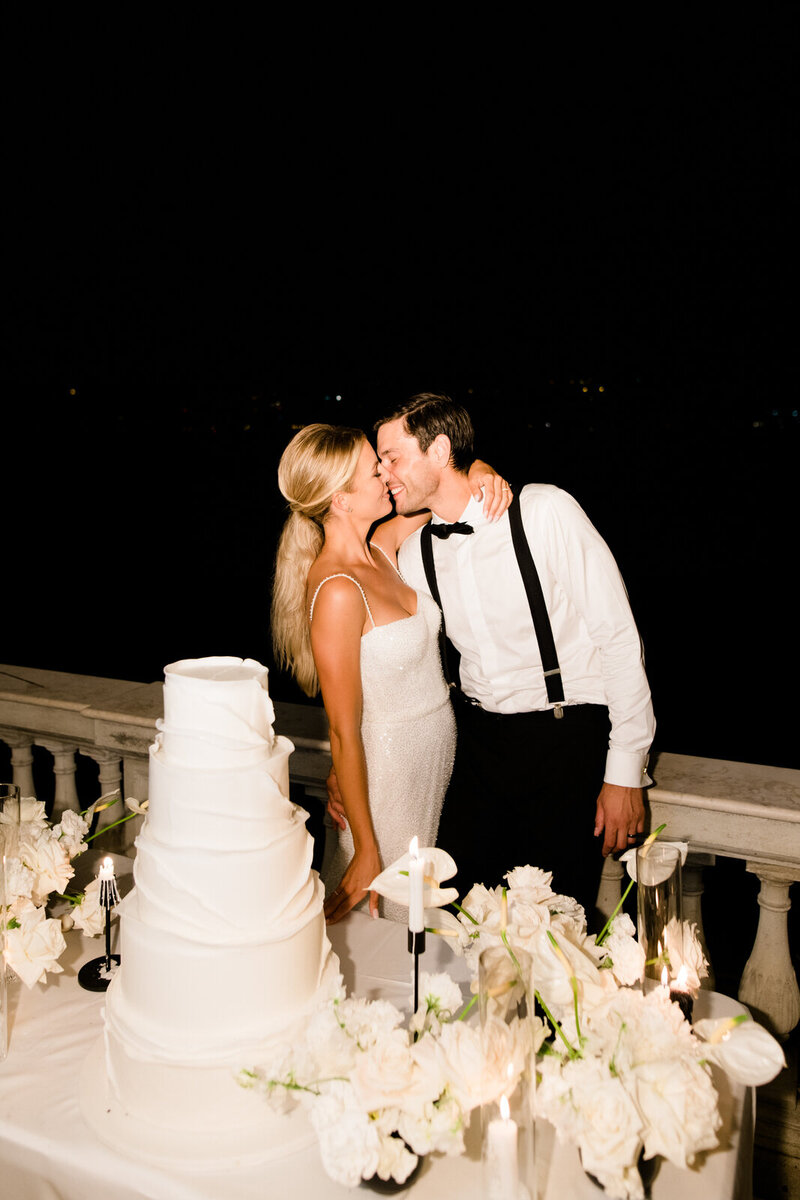 Lake Como Wedding cake inspiration