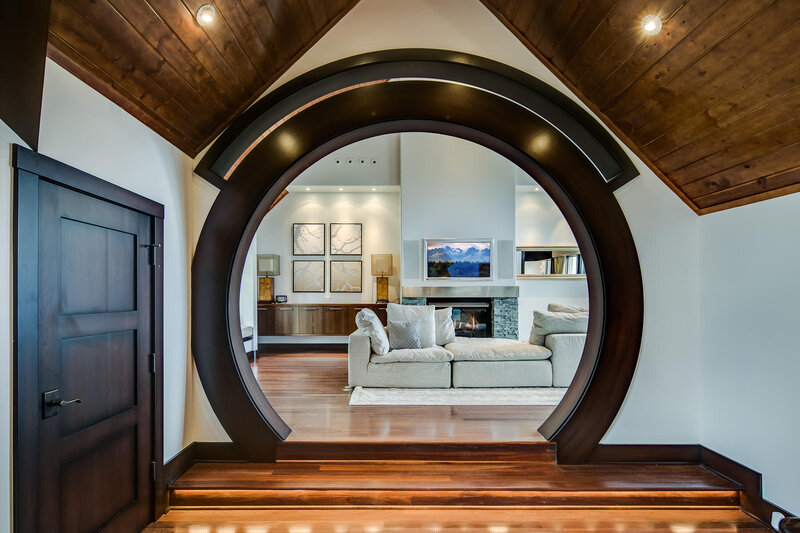 6917 Timbers Drive-051-037-Master Suite-MLS_Size