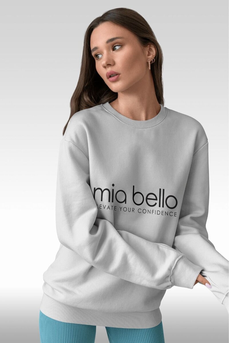 Mia Bello clothing logo design