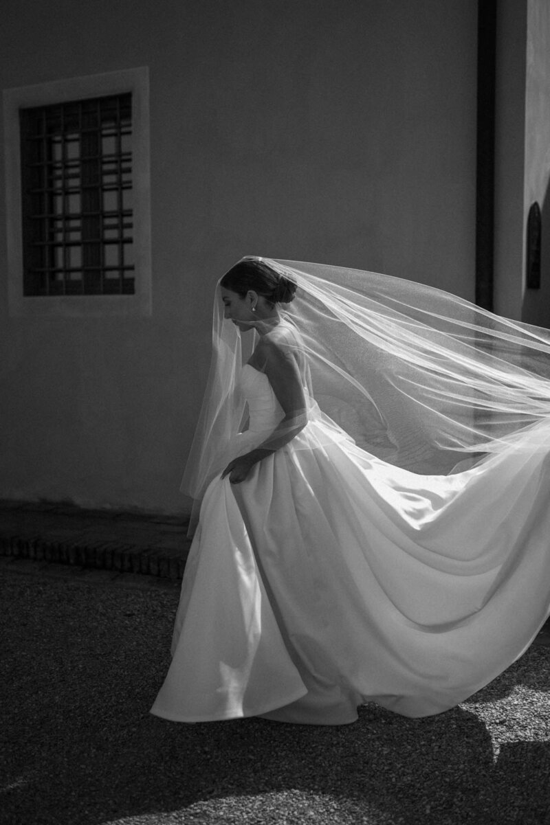 515-Villa-Petriolo-Tuscany-Italy-Carly-Roman-Wedding-25