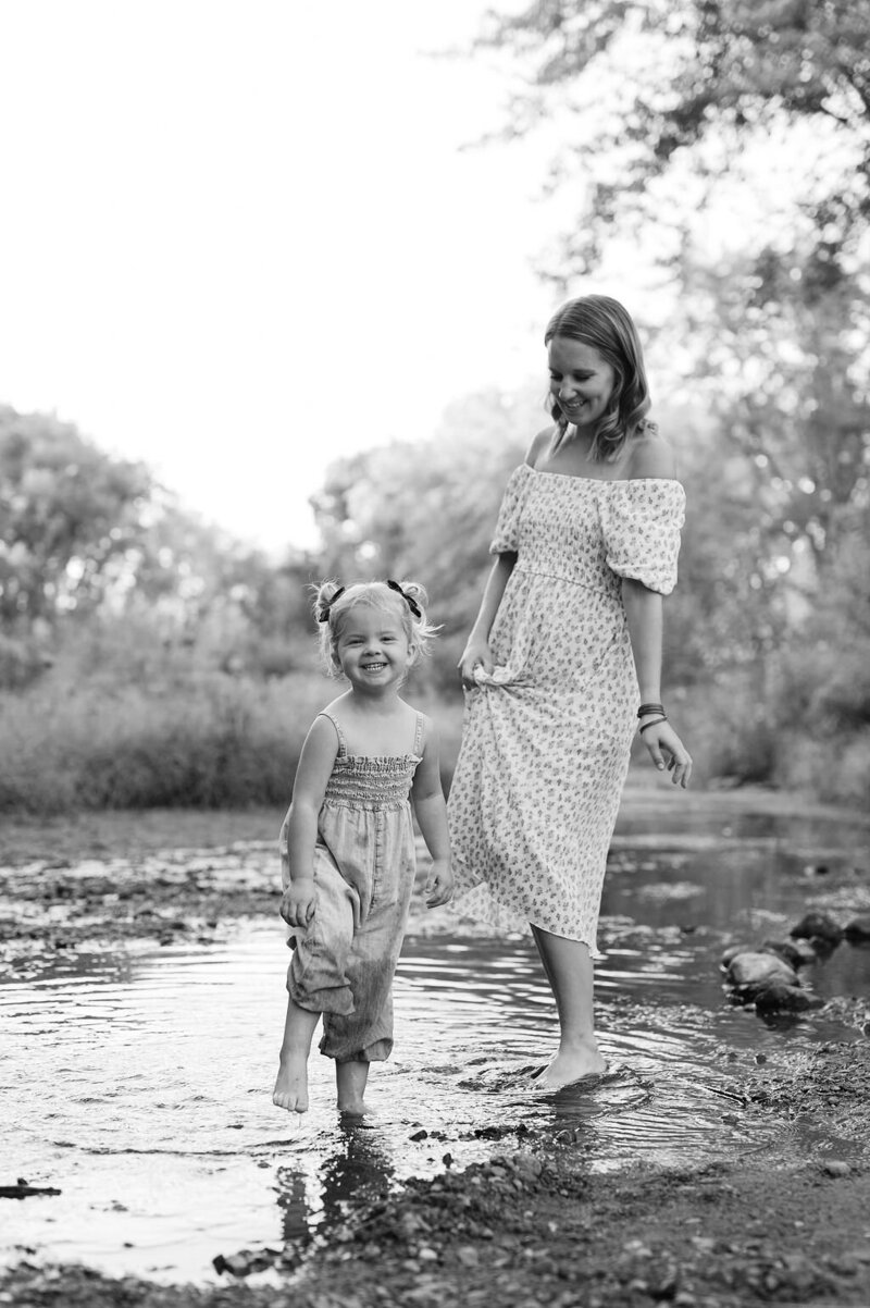 Summer-Fun-Edina-Minnetonka-Minneapolis-Minnesota-FamilyPhotograpgher-12