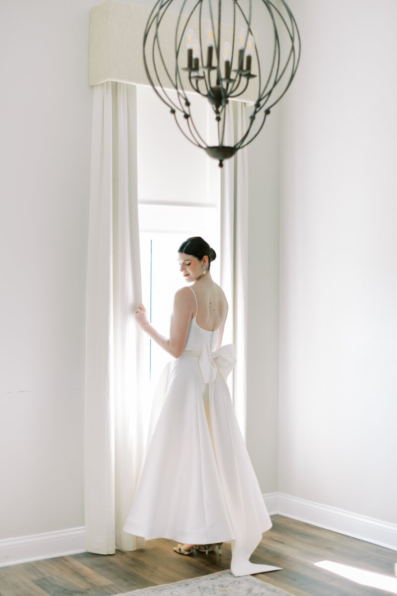 sarah-elizabeth-studio-ohio-wedding-photographer-the-landing-cummins-wedding-friday-getting-ready-79