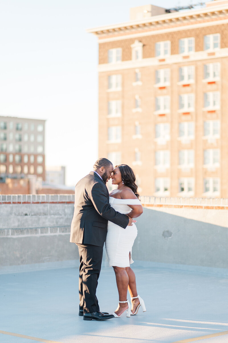 downtown-wilmington-nc-engagement-photos-25
