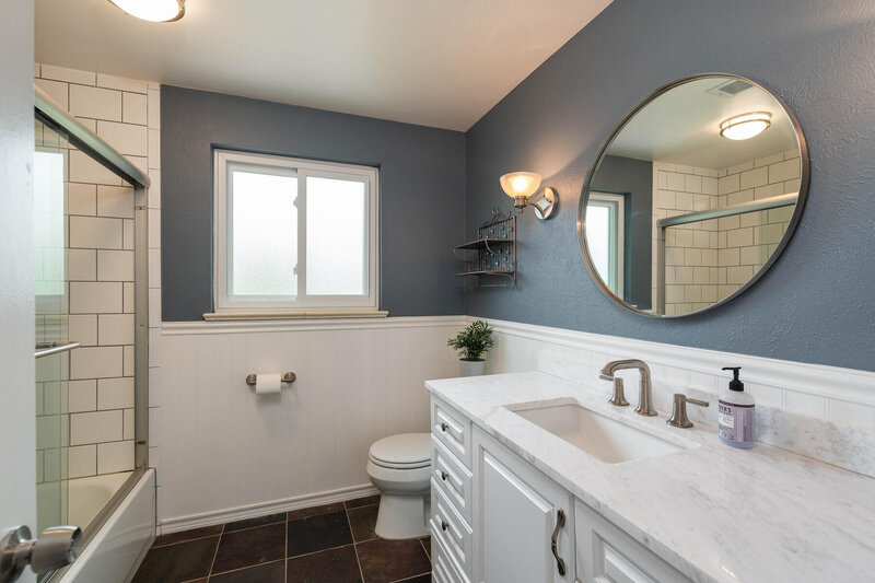 5823 Urban Ct-013-014-Bathroom-MLS_Size