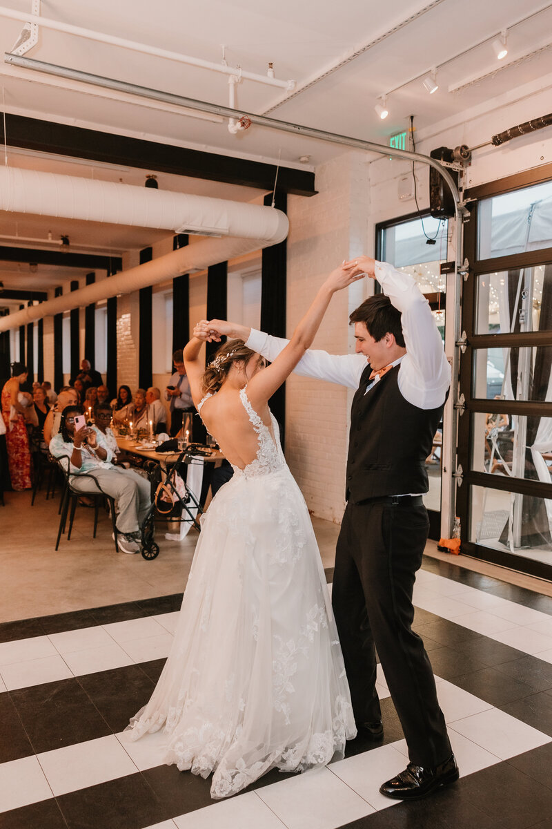 81-Katie & Phillip - Detroit Wedding Photographer - Mariah Kasten Photo