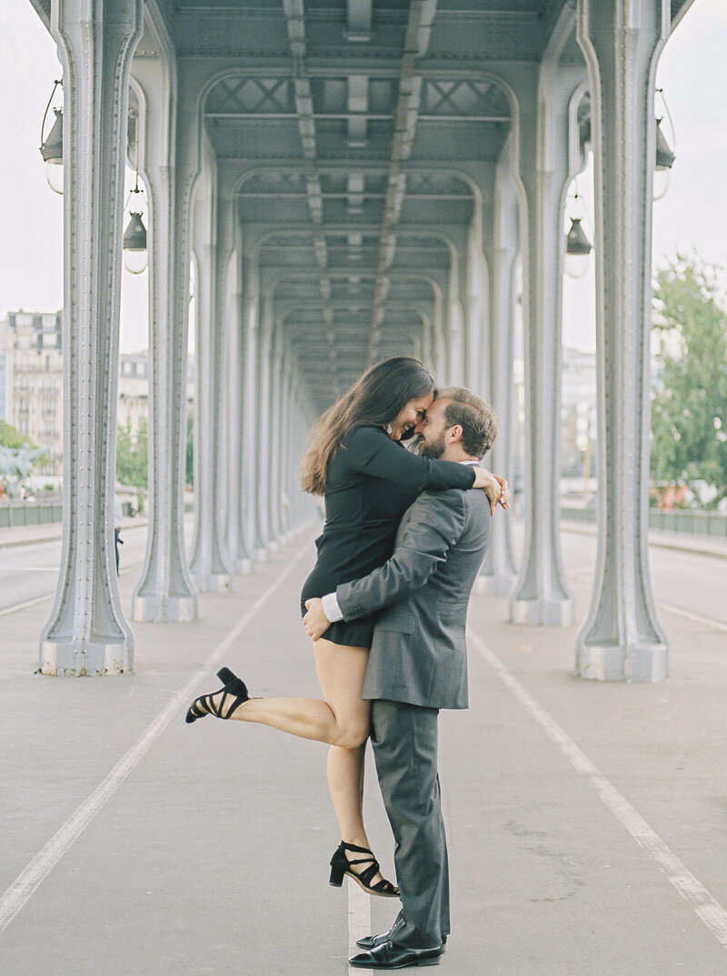paris engagement session | Juno Photo france and montreal wedding photographer