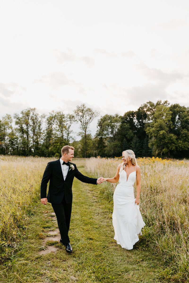 Luke+Emilee_Bride+Groom-54