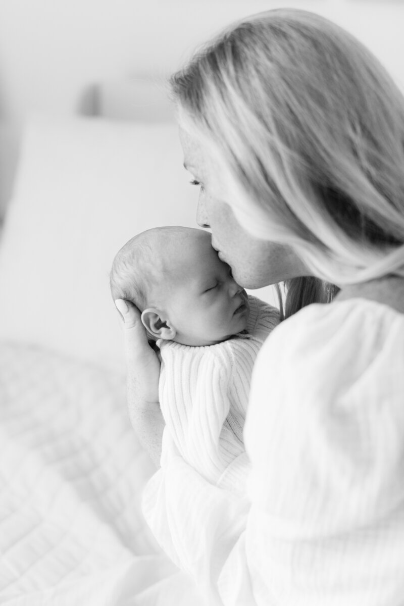 Natural light portrait of annapolis newborm