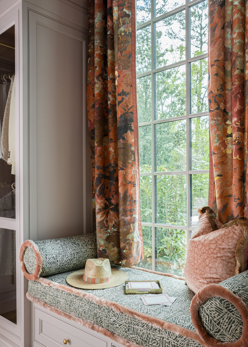 Reading nook in a hallway