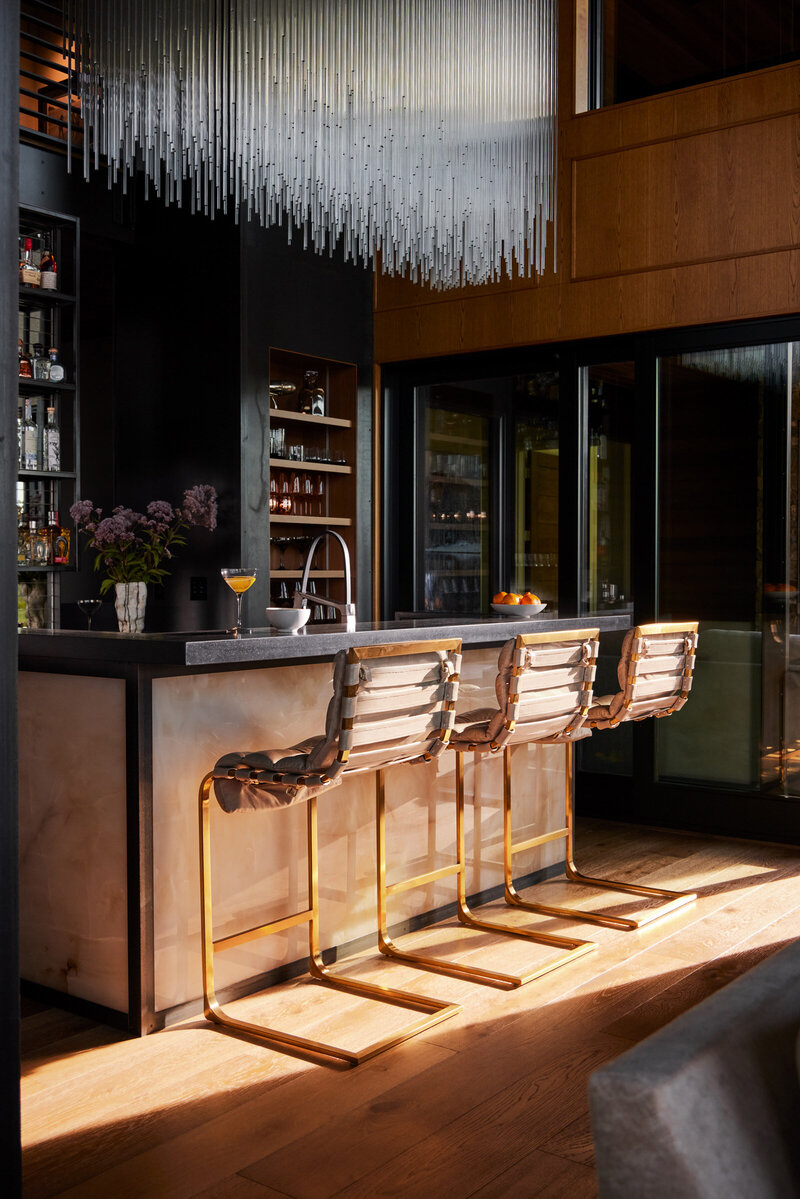 custom-home-bar-steel-onyx-rain-chandelier