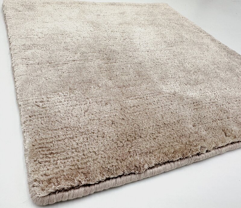 Very Fine Silk IMG_5434