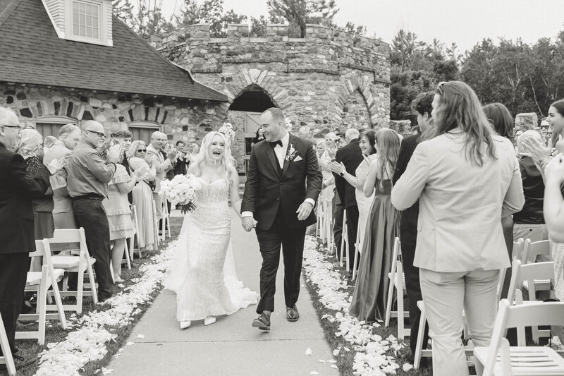 51-A&J - Wedding - Castle Farms - Michigan Wedding Photographer