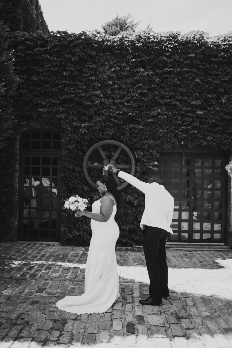 Cute bridal details of Intimate Micro Wedding styled shoot of wedding bouquet, bridal shoes, and boutonniere