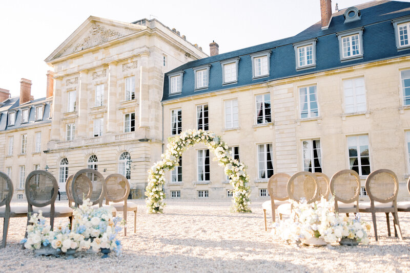 Wedding in Fontainebleau palace in Paris, France 