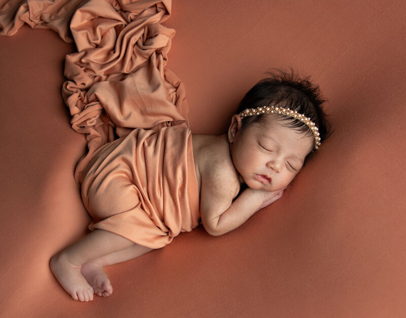 newbornbabyboynewfamilynewbabybestphotographertudiofamilybirthdaynewbornboyamilynewborngirlfirstbirthdayportraiturephotographystudioportraitsnewborngirlboyfamilyEvaMaganaPhotographychildphotographer (32 of 43)