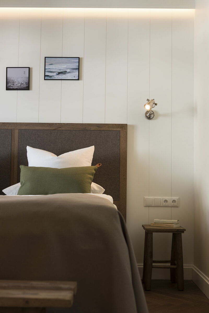 Detailansicht vom Bett im Zimmer des LOEV Hotels.