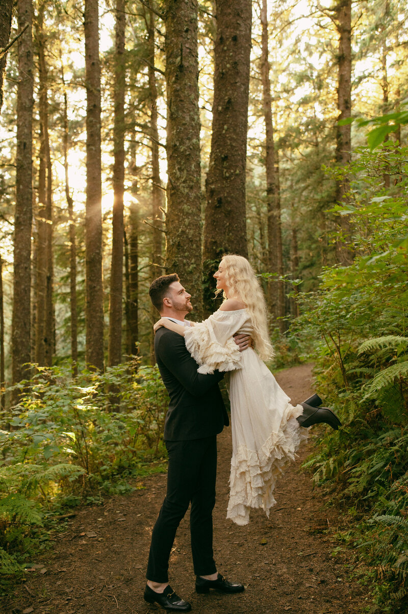oregon-forest-elopement13