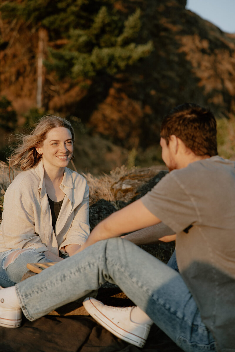 Columbia-River-Gorge-Engagement-Session-146