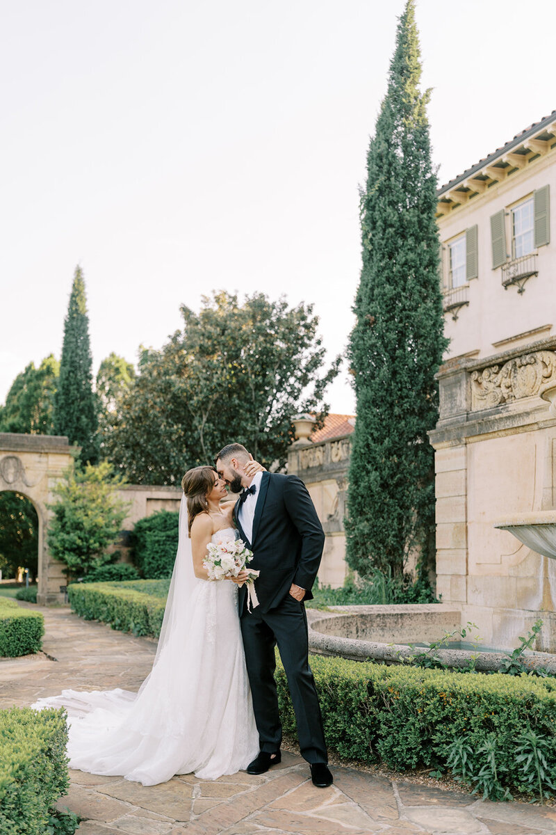Philbrook Museum Wedding Photographer