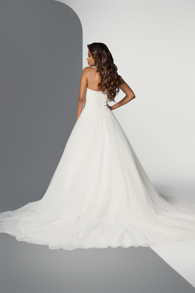 AngelBridalShoot0473HR-EVHR