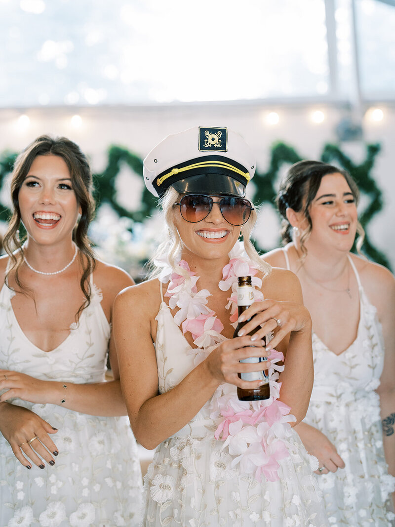 Modern and chic spring wedding at a Historic Mansion with Water Views | Glen Foerd on the Delaware | Philadelphia PA | Denise Marie Photography | Editorial Wedding Photographer based in Philadelphia PA