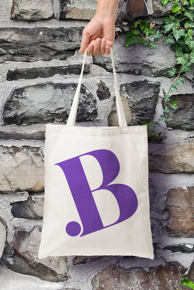 brand-bag_white-tote-bag-outdoor