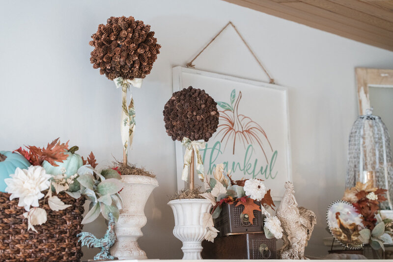 Farmhouse Chic kitchen  cupboard decor